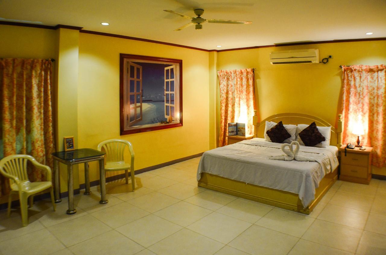 Subic Waterfront Resort y Hotel Exterior foto